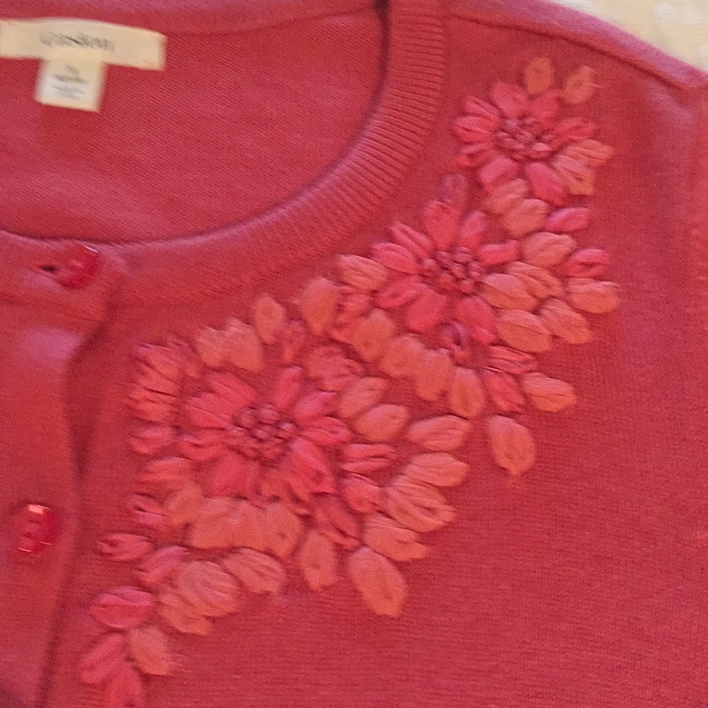 Sweater - Picture 3 of 5